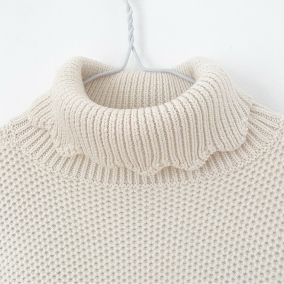 Jonathan Simkhai Wool
Tassel Knit Turtleneck In Neutral size S - Picture 8 of 16